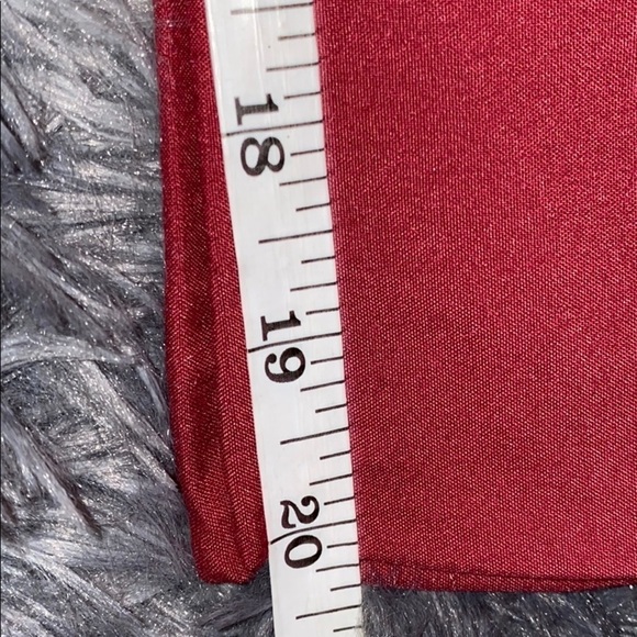 ❤️SALE❤️NWOT Air Canada burgundy pillow cover  6 - Picture 4 of 8